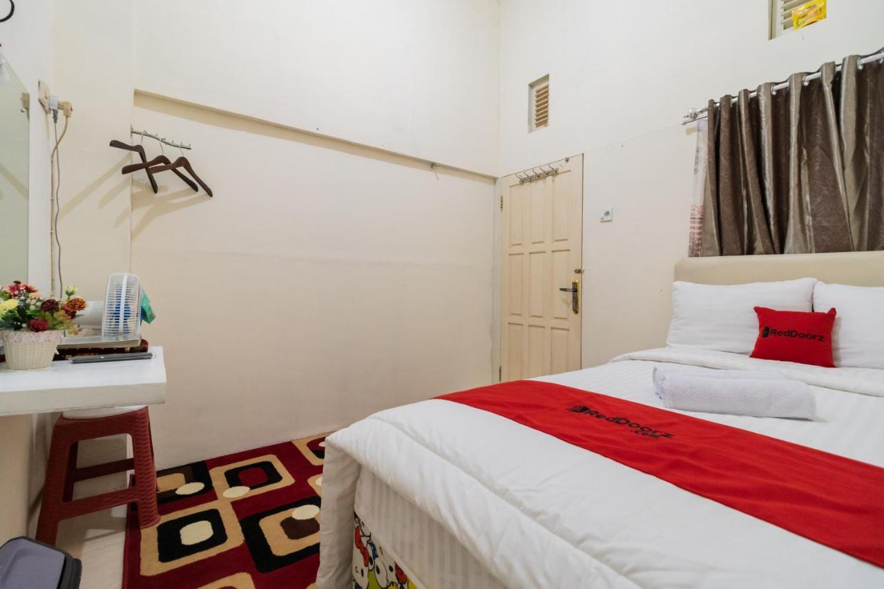Reddoorz Syariah Near Pasar Aur Kuning Hotell Bukittinggi Eksteriør bilde